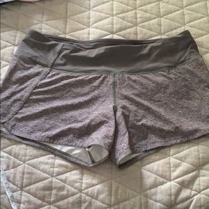 Lululemon runtimes shorts